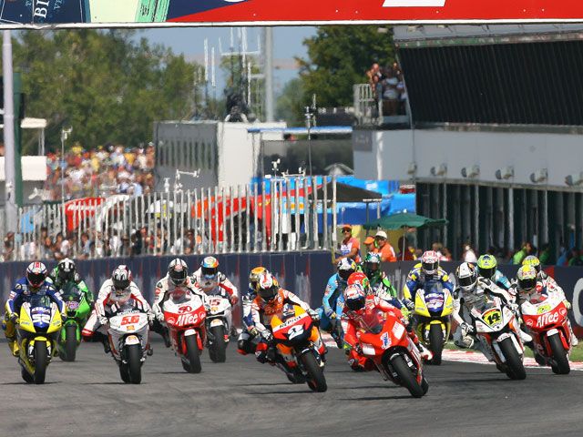 MotoGP en Crisis. Reunión de marcas de motos de urgencia
