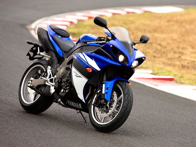 Yamaha R1. El Trueno Azul