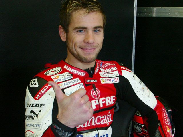 Alvaro Bautista (Aprilia) se fractura una clavícula