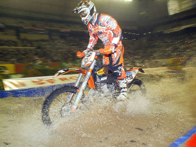 Enduro Indoor de Madrid: Comienza la construcción del circuito