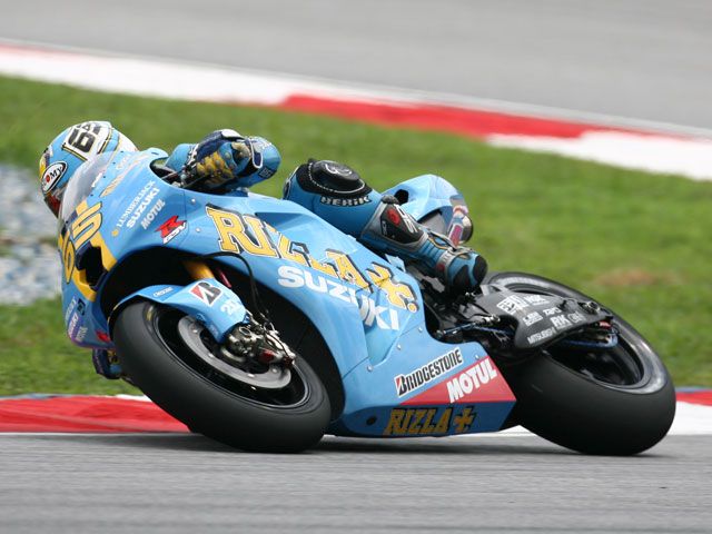 MotoGP. ¡Empieza el Mundial! Capirossi (Suzuki) manda