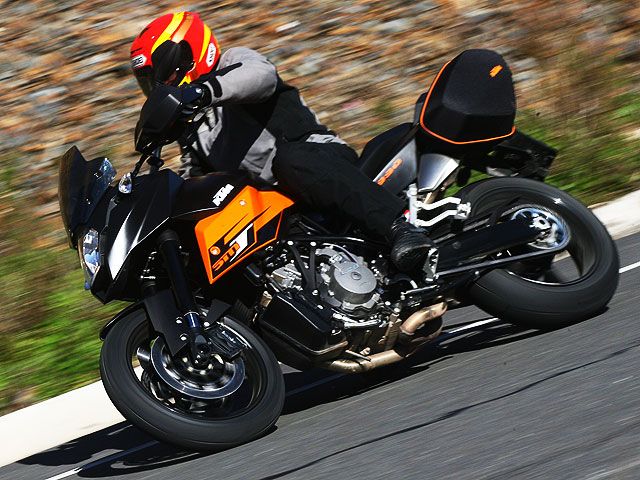 KTM 990 Supermoto Tourer