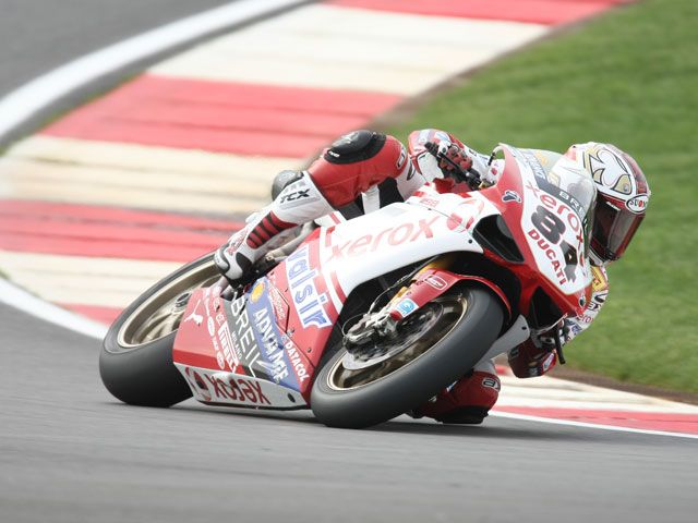 Michel Fabrizio (Ducati) registra el mejor tiempo en Phillip Island