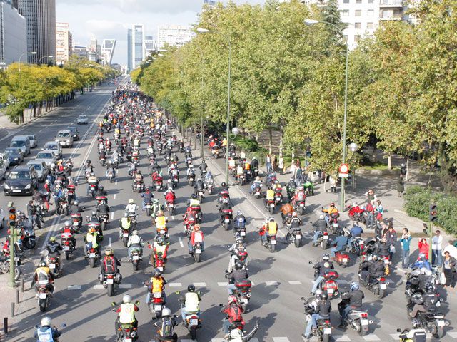 Asegura tu moto con Pont Grup y Sovag