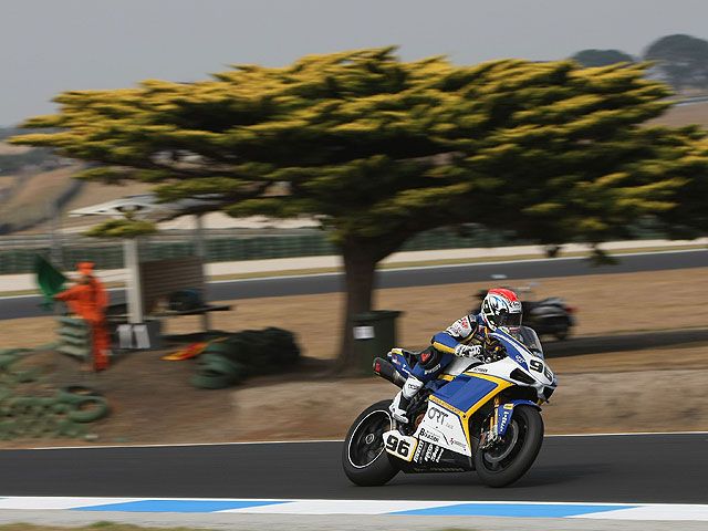 Jakub Smrz (Ducati) se lleva el primer cronometrado del Mundial de SBK