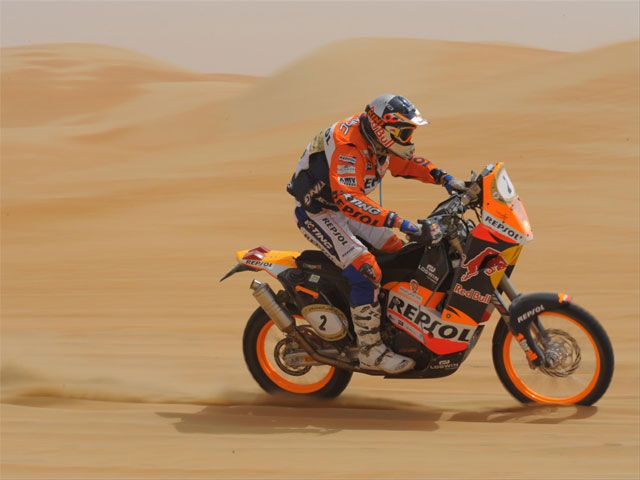 Marc Coma (KTM), líder provisional en Abu Dhabi