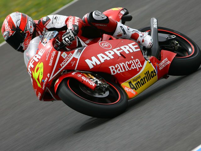 Julito Simón y Alvaro Bautista, los mejores en los IRTA de Jerez