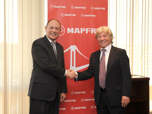 Angel Nieto renueva con Mapfre