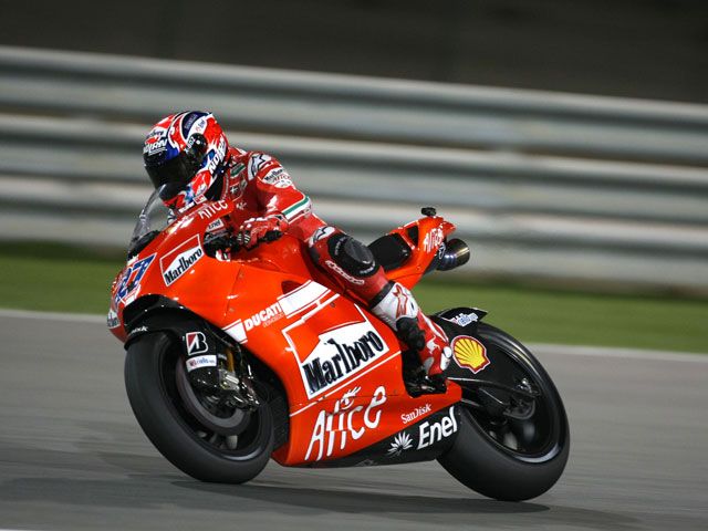 Casey Stoner (Ducati), el número uno en Qatar