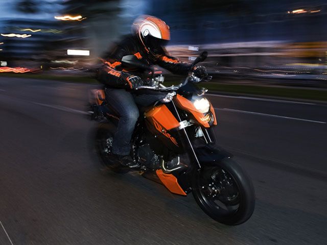 Asistencia nocturna para motos con Línea Directa