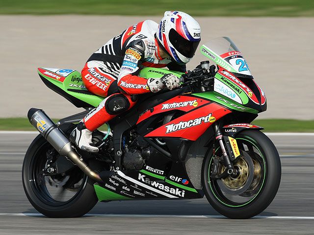 Lascorz (Kawasaki) empieza mandando en La Catedral