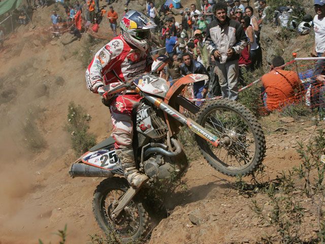 Nueva victoria para Iván Cervantes (KTM)
