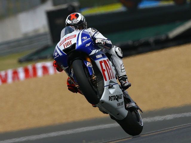 Lorenzo (Yamaha) vence en Le Mans. Pedrosa, tercero
