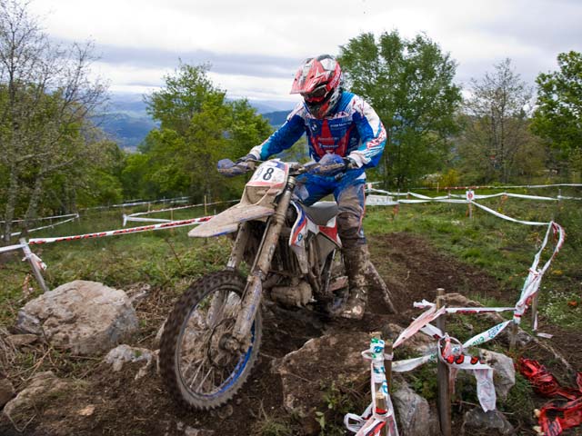 Salminen y BMW consiguen una victoria histórica en el Nacional de Enduro