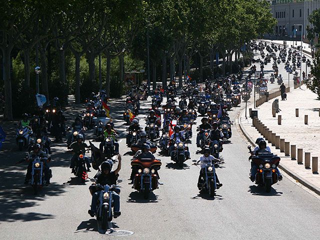 Concentración Harley Davidson en la sierra de Madrid