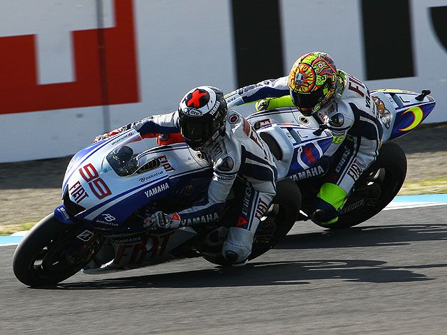 Rossi y Lorenzo, duelo en Mugello