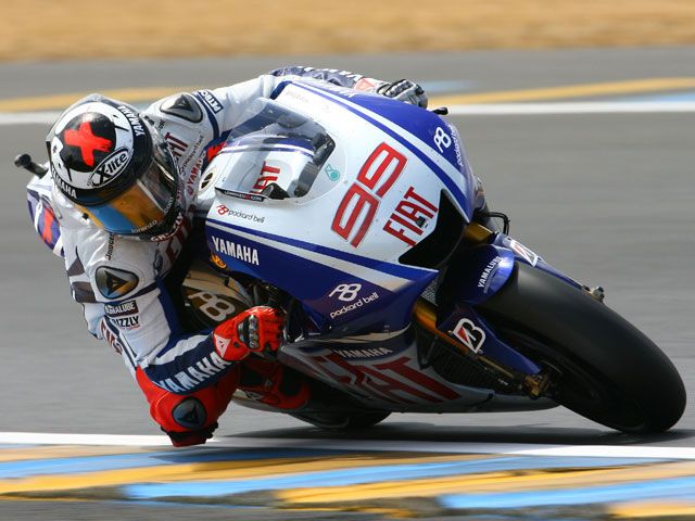 Jorge Lorenzo golpea primero en Mugello