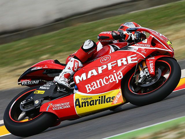 Bautista (Aprilia) ejerce de líder en Mugello