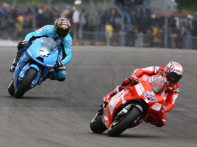 Rossi derrotado en Mugello. Stoner (Ducati) logra la victoria