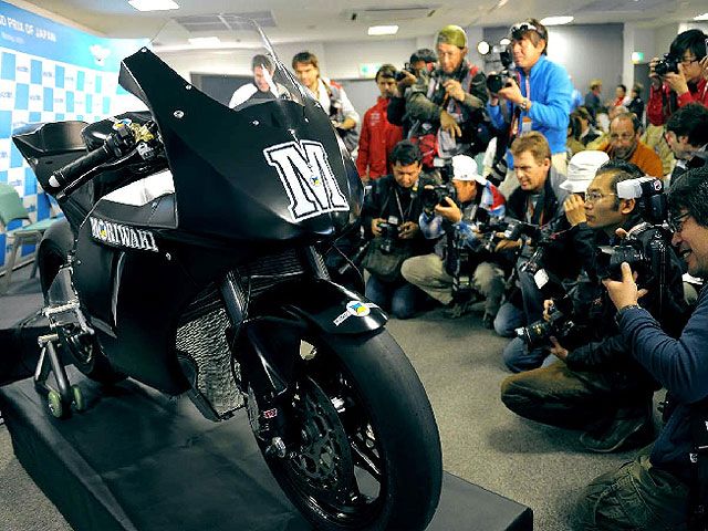 Moto2. Dorna, desbordada