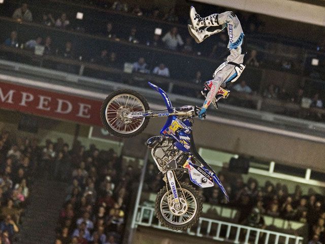Robbie Maddison gana en los Red Bull X-Fighters de Calgary