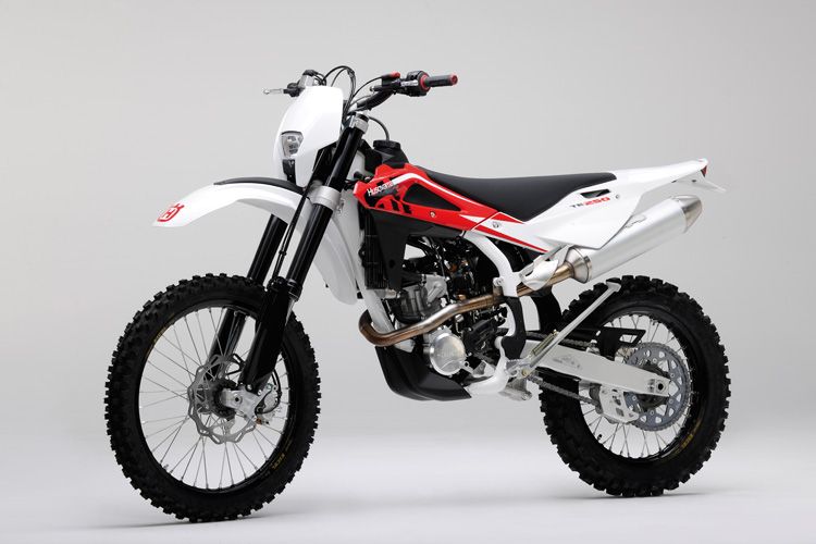 Husqvarna presenta su nueva gama 2010