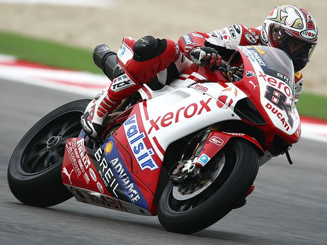 Michel Fabrizio, pole provisional en Donington Park