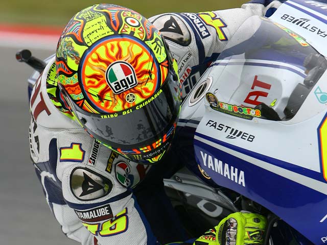 Valentino Rossi, victoria 100 en el Gran Premio de Assen. Lorenzo, segundo