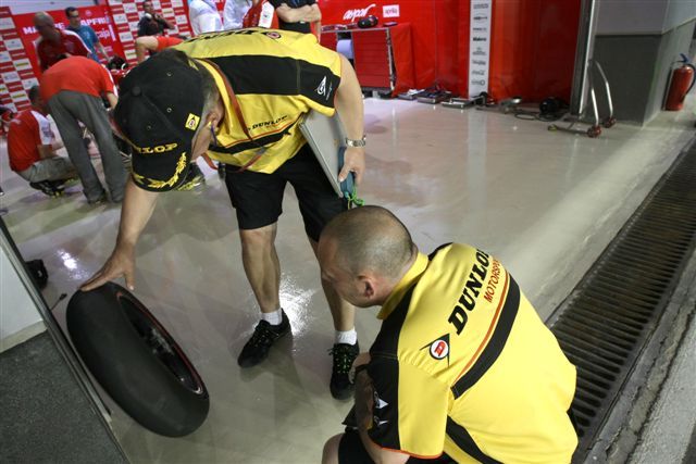 Dunlop suministrará los neumáticos de Moto2
