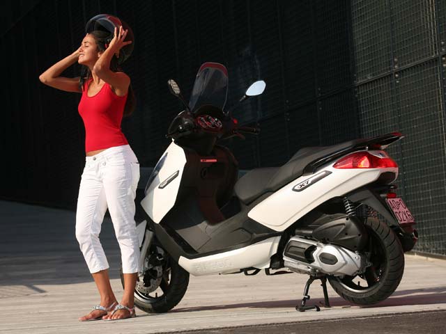 Piaggio X7 EVO 300 y 125 ie