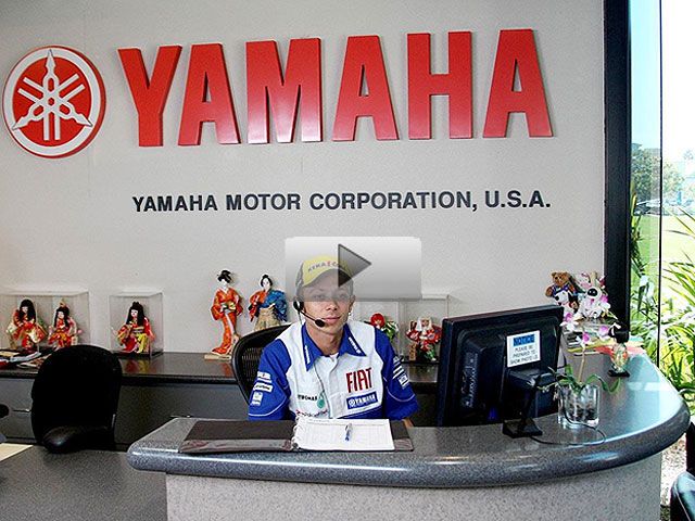 Vídeo: Un día en la oficina con los pilotos Yamaha de MotoGP