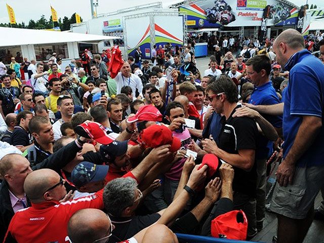 Imola homenajeará a Troy Bayliss