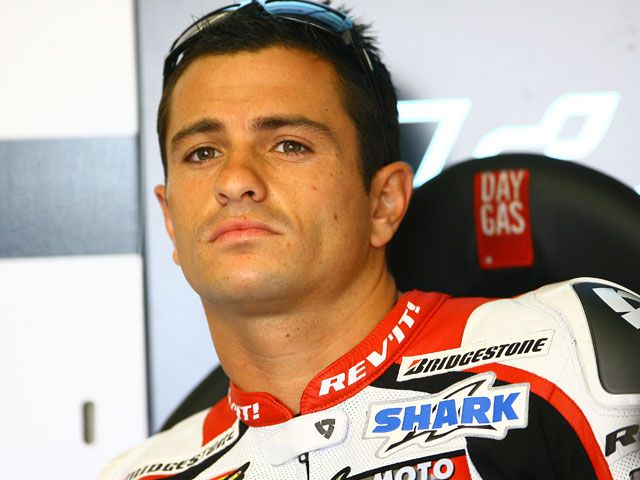 MotoGP. Randy de Puniet lesionado con el tobillo roto