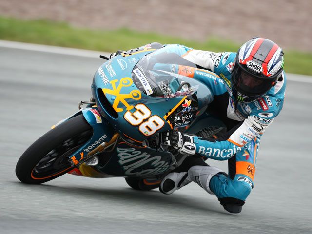 125: Smith, Márquez y Simón al frente en los primeros libres de Brno
