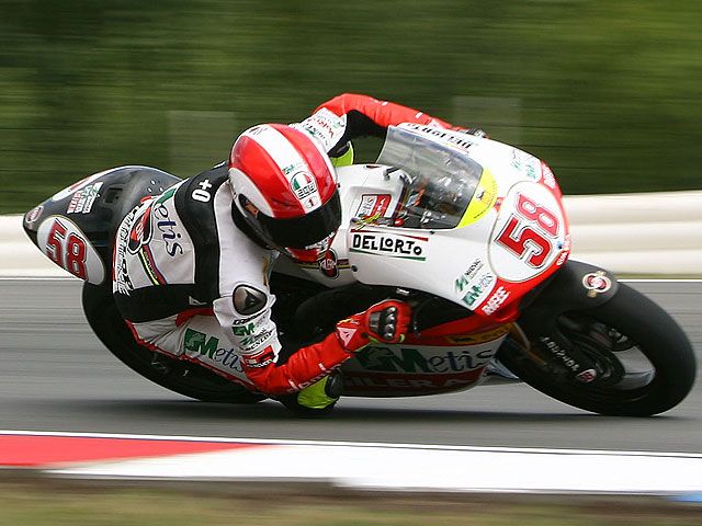 Simoncelli, el más rápido de Brno