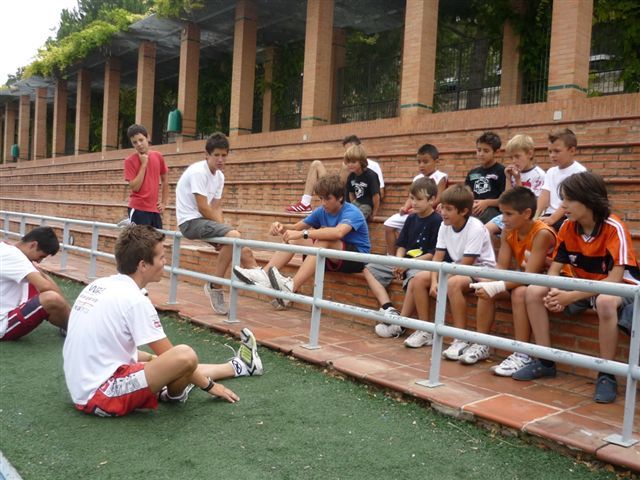 Nico Terol entrena con jóvenes pilotos del Campus CEVEP KSB Sport