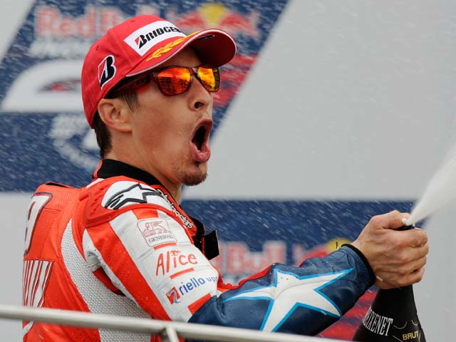 Nicky Hayden seguirá en Ducati MotoGP en 2010