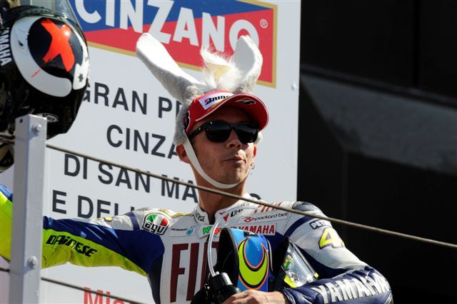Valentino Rossi: "Lorenzo ha estado más inteligente que yo"