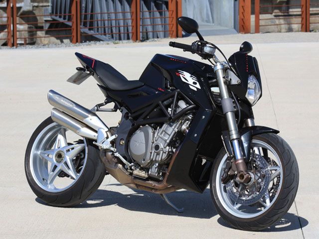 MV Agusta Bestiale, ahora también en negro