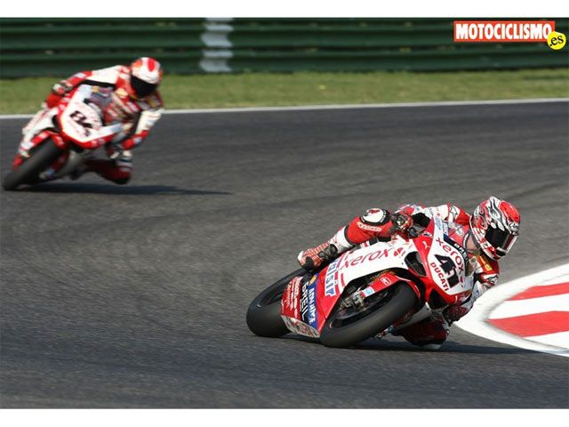 Fotos del Mundial de Superbike y Supersport en Imola