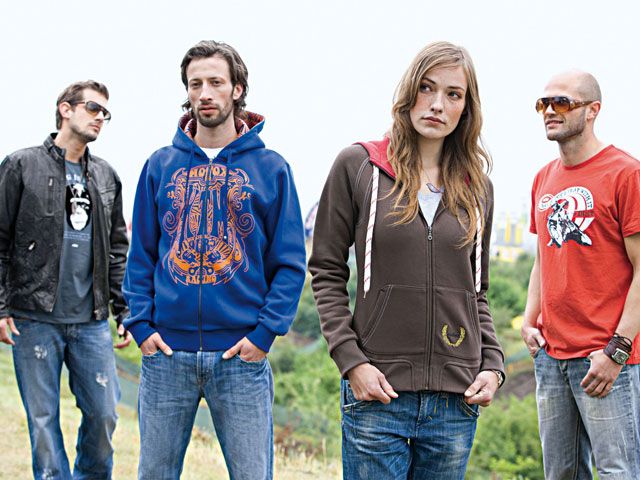 KTM presenta su nueva colección PowerWear