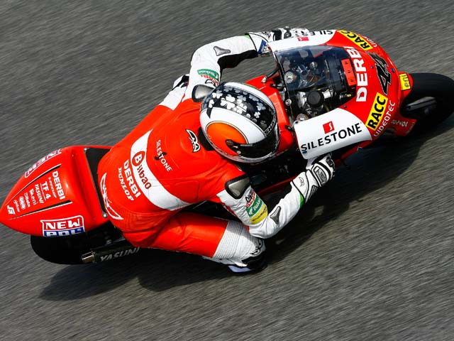 Pol Espargaró vence el GP de Portugal. Simón sufre una caída