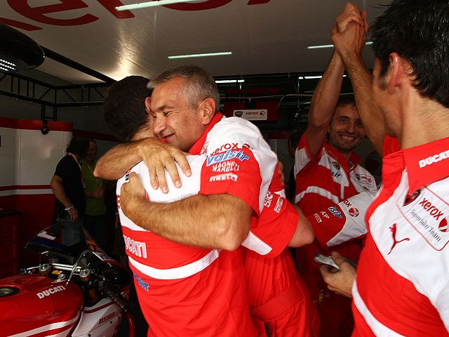 Ducati gana el Mundial de Constructores en Superbike