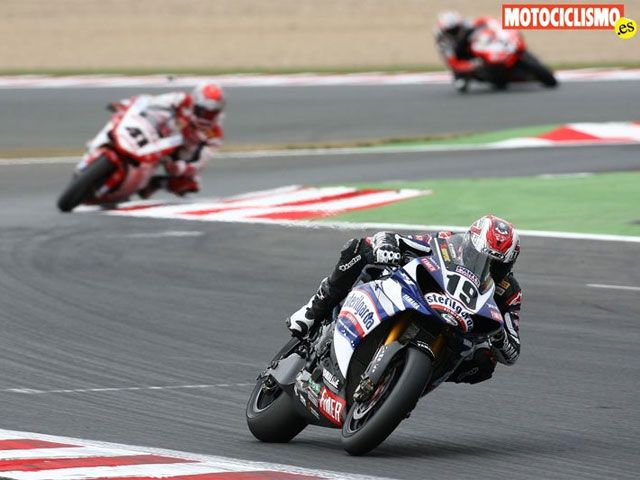 Fotos de el Mundial de Superbike en Magny-Cours
