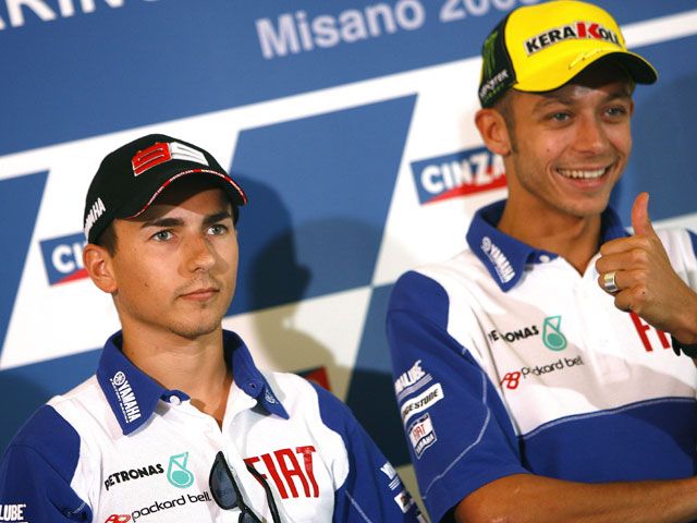 Rossi y Lorenzo, nuevo duelo en Australia