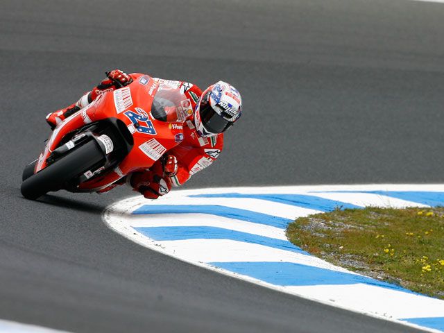Stoner, Pasini y Smith, lideran los libres en Phillip Island