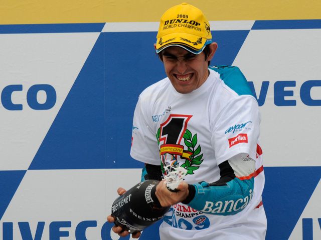 Julián Simón: "Pensé que era un piloto que se iba hacia abajo"