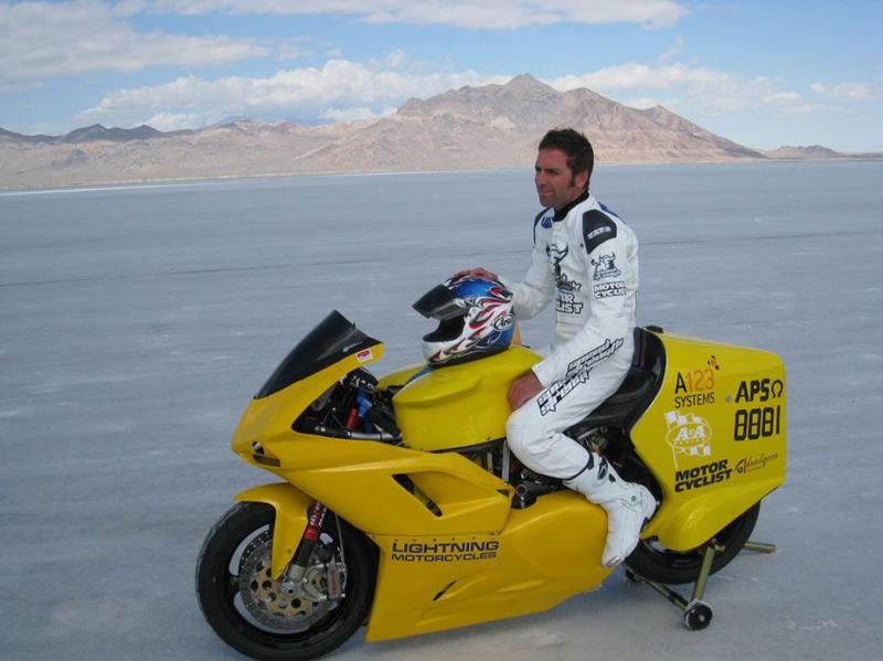 Moto eléctrica. Récord de velocidad: 267 km/h