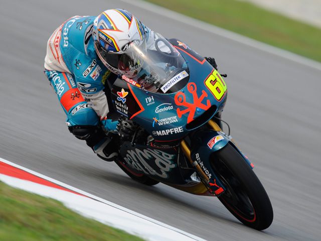 Julián Simón celebra su título con la victoria en el GP de Malasia