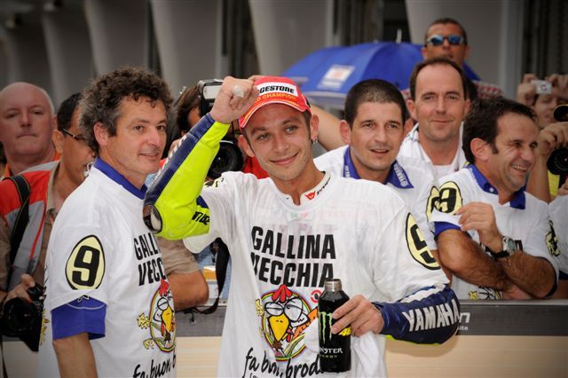 Rossi, campeón de MotoGP: "Lorenzo me ha empujado a subir el listón al máximo"